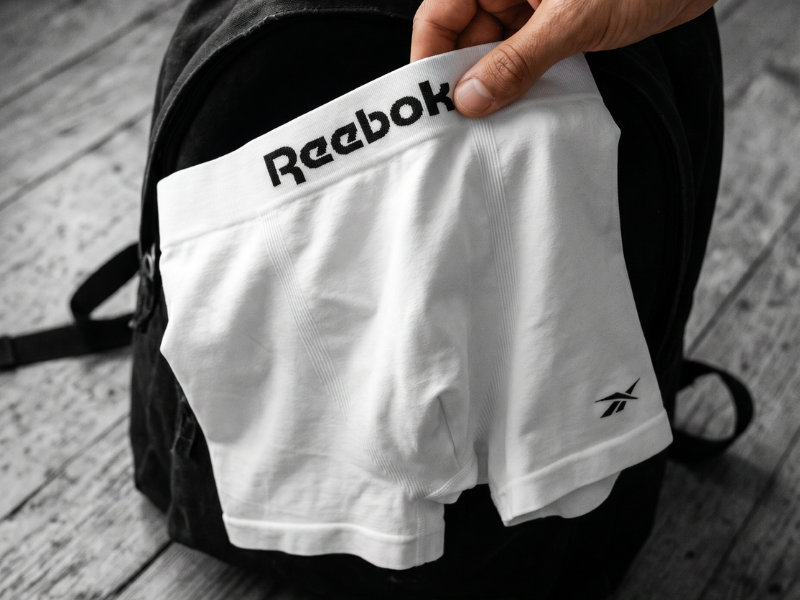 Poliamida Reebok.png